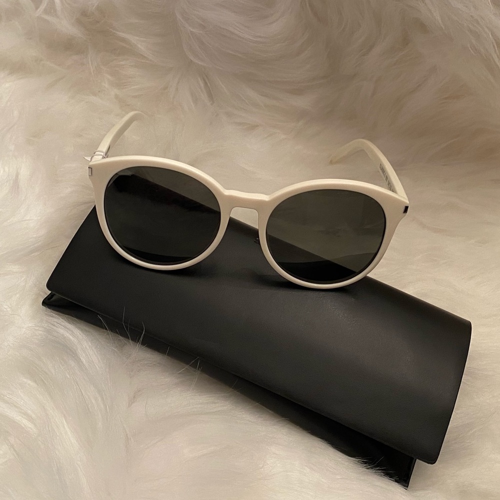 Saint Laurent Round Sunglasses